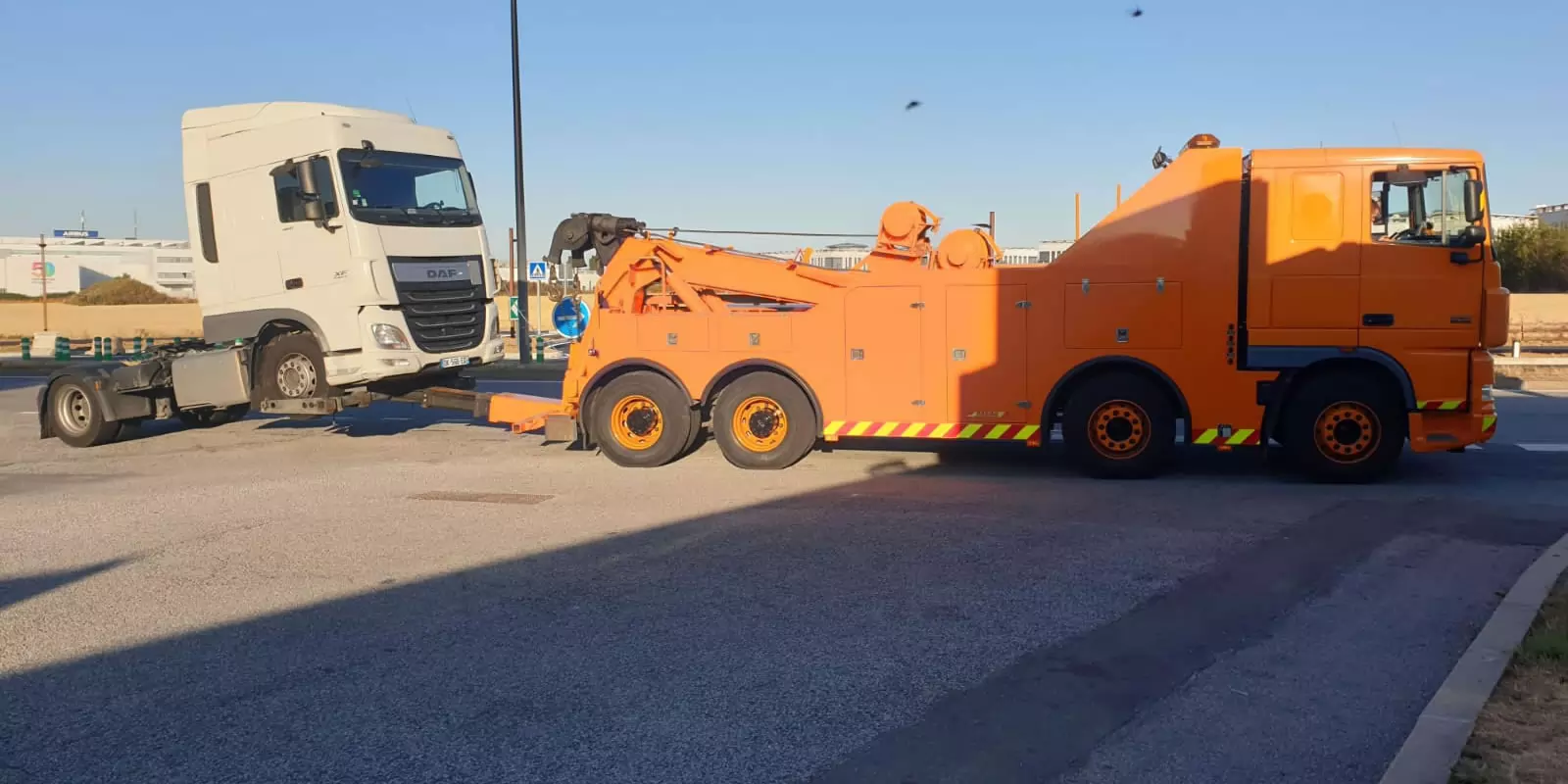 Dépannage remorquage poids lourds camion bus